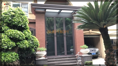东湖花园阳光房配超高折叠门